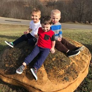 Meet your Posher, Deb